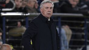 Ancelotti revela razão para o 'puxão de orelhas' a Rodrygo durante jogo com o Villarreal