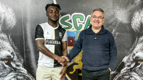 Sapara oficializado pelo Farense: «Feliz por estar de volta a uma casa que já conheci»