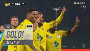 Alan Ruiz aumentou vantagem do Arouca com classe após erro do guarda-redes do Portimonense 