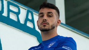 André Vieira contratado pelo Amora