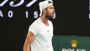 Karen Khachanov garante lugar nas meias-finais do Open da Austrália