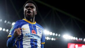 Tudo e mais alguma coisa: quem é Lamptey, o ala negociado para o lugar de Porro?