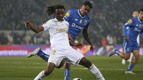Cerco a Bamba intensifica-se