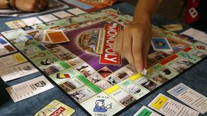 Dona do Monopólio e Trivial despede mil pessoas em todo o mundo
