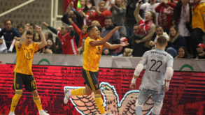 Benfica opera reviravolta ante o Sp. Braga e garante final da Taça da Liga