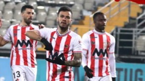 Leixões-Penafiel, 2-1: Thalis coloca fim a ciclo negativo