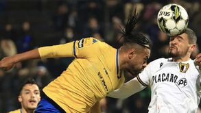 O resumo do Famalicão-Estoril: golo, casos e outros lances