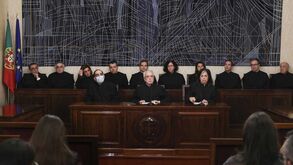 Tribunal Constitucional 'chumba' novamente a Eutanásia