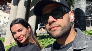 Mulher de Dani Alves pede o divórcio