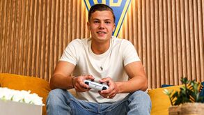 Estoril segura médio holandês com contrato até 2027