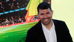 O 'bichinho' não desaparece: Agüero equaciona regresso ao futebol... no Independiente