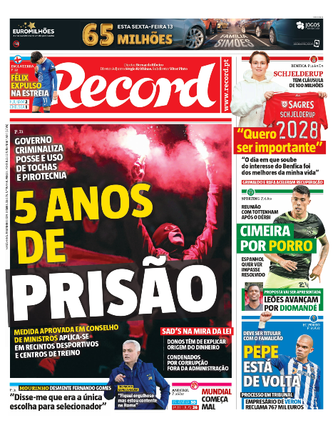 Descarregar capa em PDF de alta resolução