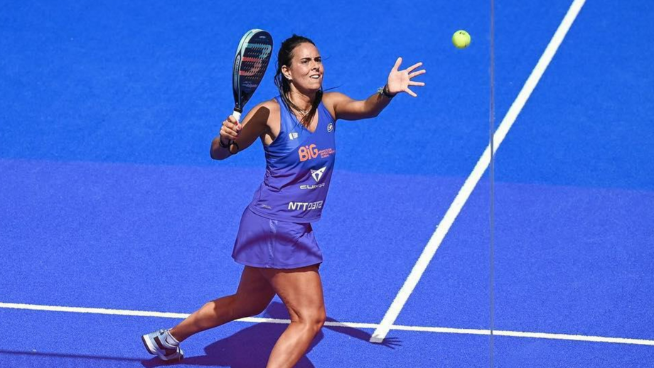 Sofia Araújo joga com Delfina Brea