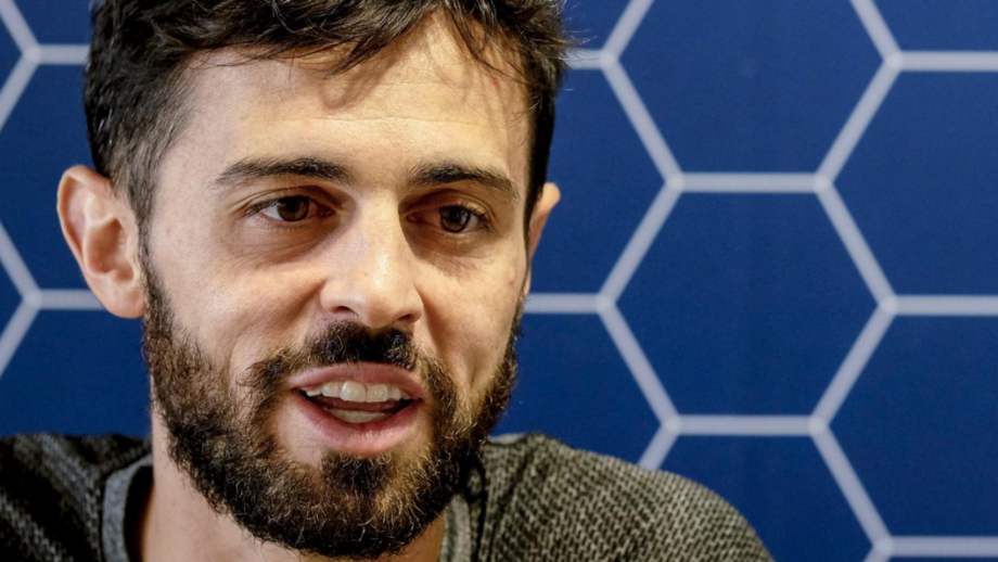 Jogador formado nas águias diz que o que o argentino tem feito é de "classe mundial"