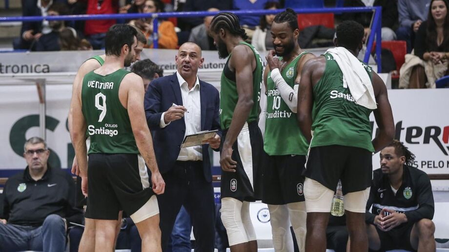 Sporting bateu o FC Porto por 97-84 e carimbou a passagem à final