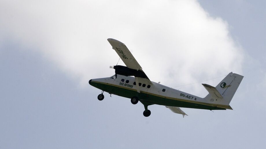 Avião com 72 pessoas a bordo cai no Nepal