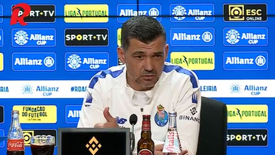 Treinador do FC Porto pede "cabeça fria e coração quente" aos seus jogadores