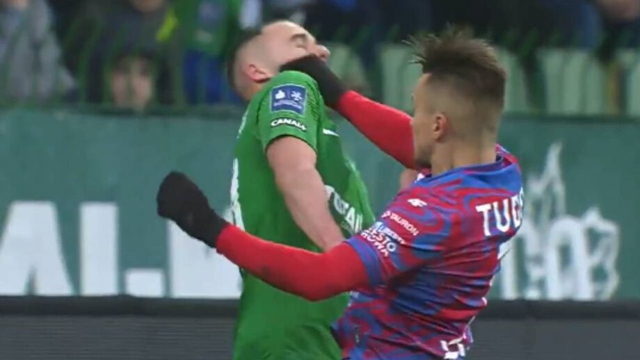 Aconteceu num jogo entre o Warta Poznan e o Rakow Czestochowa