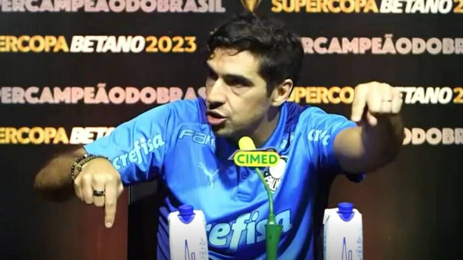 Palmeiras ganhou o troféu após derrotar o Flamengo de Vítor Pereira