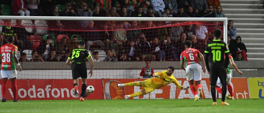 A crónica do Marítimo-Sporting, 1-0: lei da sobrevivência condena o leão