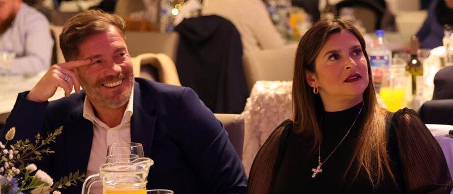 Mulher de Fernando Madureira banida dos estádios durante um ano