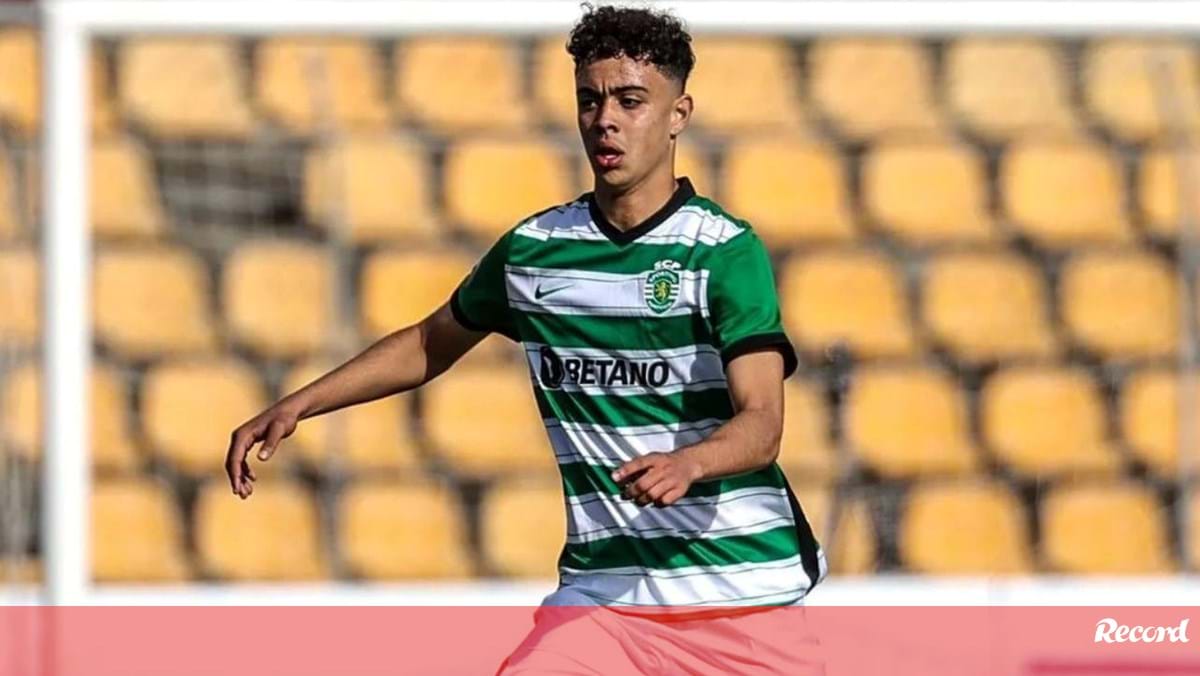 João Muniz était La Nouveauté Dans La Formation Du Sporting - Sporting ...