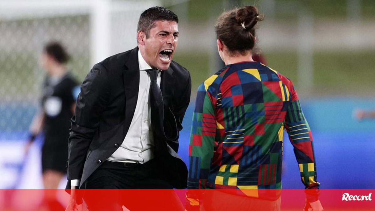 Francisco Neto: «Portugal quer mostrar o seu valor e avaliar o nível que  tem antes do Mundial feminino» - Desporto