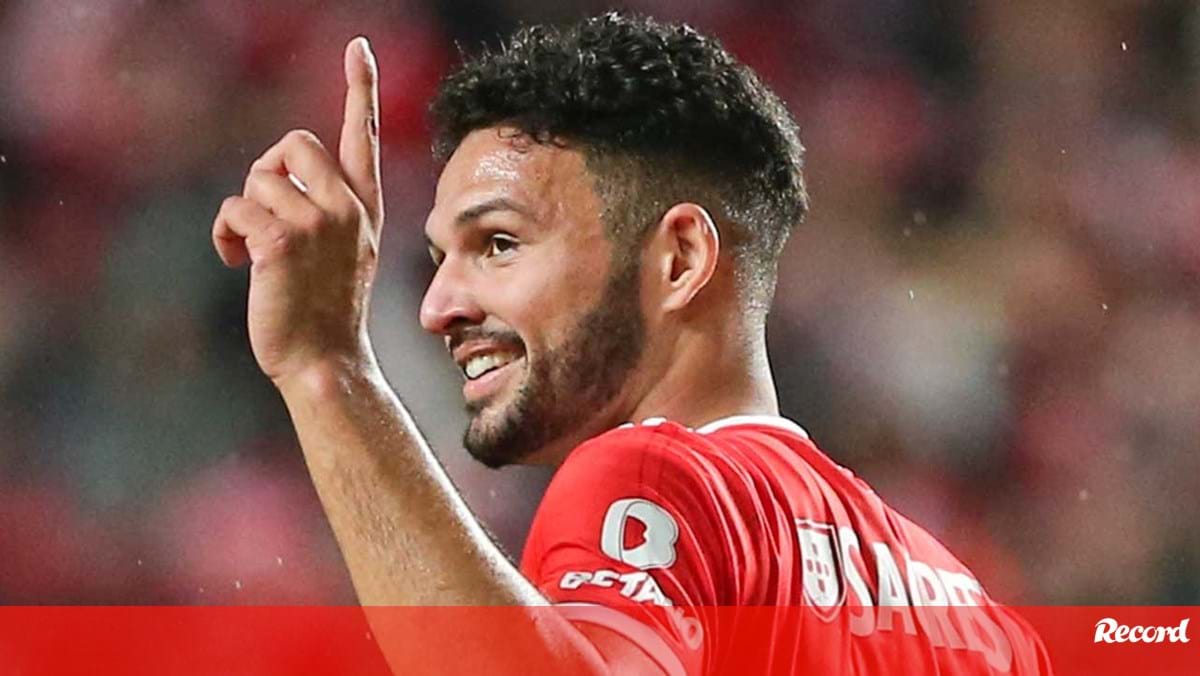 A razão para Gonçalo Ramos marcar nos Sub-21 e não conseguir no