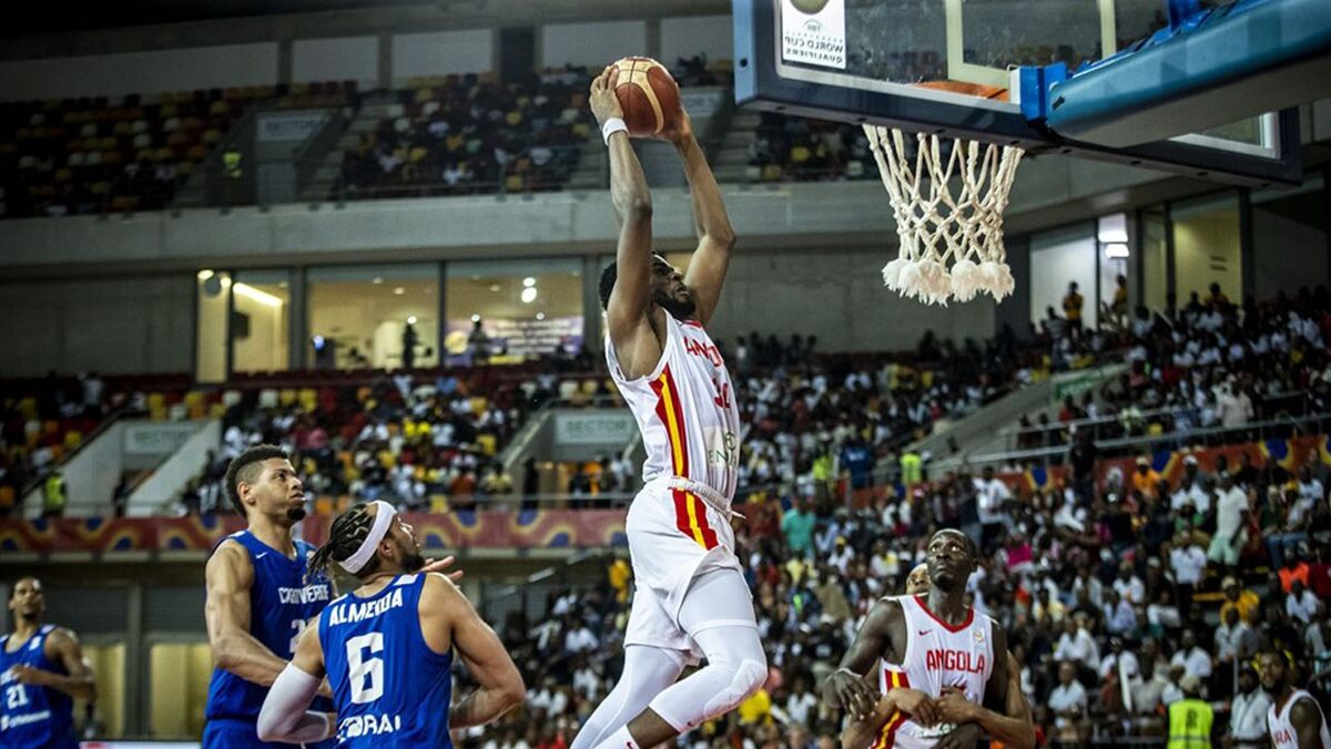 Selecção nacional de basquetebol prepara última janela de apuramento ao  mundial - Ver Angola - Diariamente, o melhor de Angola