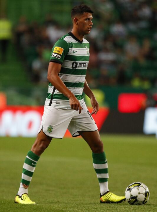 Matheus Nunes (Wolverhampton) - 45 milhões de euros, mais 5 por objetivos
