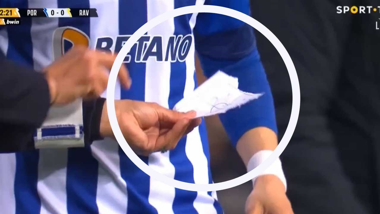 Adeptos do Sporting suspiram: Guitta marca golaço de calcanhar no campeonato  russo - Vídeos - Jornal Record