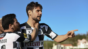 Sasso estabelece novo máximo goleador