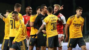 Penáltis por marcar sobre Guedes e Ramos? Bah bem expulso? Racic devia ter visto vermelho? Os casos do Sp. Braga-Benfica