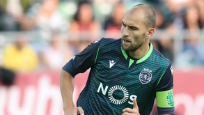 Saída de Bas Dost em tribunal
