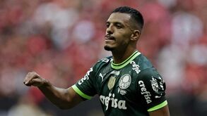 «Pensei que ia morrer»: médio do Palmeiras tentou seguir dieta de Ronaldo... e deu-se mal
