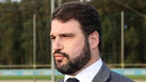 Secretário de Estado e o chumbo da audição a Fernando Gomes: «Respeito autonomia do grupo parlamentar do PS»