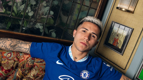 Enzo já fala como jogador do Chelsea: «Feliz e entusiasmado por jogar na melhor liga do Mundo»