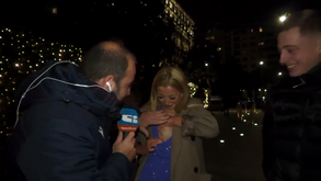 Adepta quis provar amor ao Hearts e deixou jornalista em 'pânico': «Por favor, por favor!»