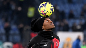 Kaká aconselha Rafael Leão: «Aconselhava-o a ficar...»