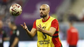 Barcelona tentou negociar médio marroquino nas costas da Fiorentina: «Isto não se faz...»