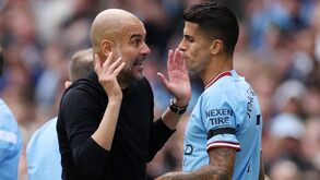 Guardiola explica empréstimo de Cancelo ao Bayern: «A personalidade dele é como a minha»