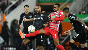 Augsburgo vence Bayer Leverkusen no arranque da 19.ª ronda da Bundesliga