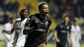 Farense-Estrela da Amadora, 2-2: Algarvios seguram 2º lugar com empate tardio