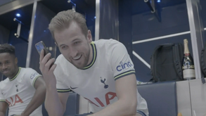 Harry Kane tornou-se o melhor marcador da história do Tottenham e recebeu uma chamada do treinador... a partir de Itália