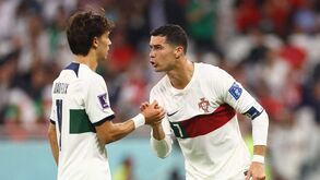 João Félix e a ida de Ronaldo para o banco no Mundial: «Achámos um pouco estranho...»