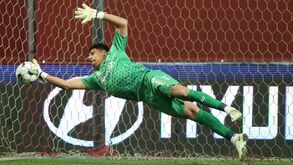 Matheus é rei dos penáltis: guardião foi decisivo nos últimos dois desempates do Sp. Braga