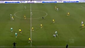 A assistência de Raphael Guerreiro na vitória do Dortmund frente ao Werder Bremen