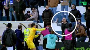 Vídeo Record: os insultos do 'vice' do Conselho de Arbitragem da AF Setúbal à equipa do Sporting B
