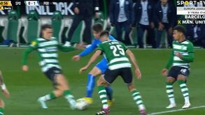Azar de Ugarte e Uribe a abrir o marcador no Sporting-FC Porto