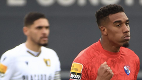 A crónica do Famalicão-Gil Vicente, 0-1: Três bolas ao poste e o galo a cantar